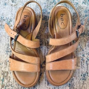 bøc Tan Strap Sandal